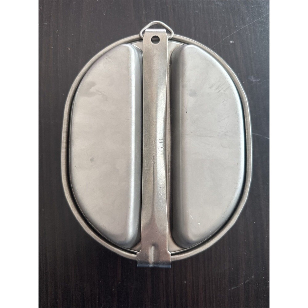 Vintage 1982 US Military Mess Kit